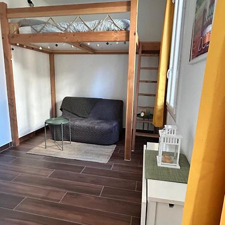 Agreable Studio Renove Avec Place De Parking Bandol Esterno foto