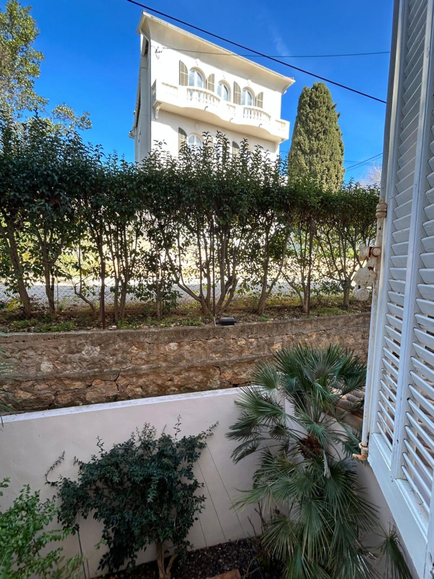 Agreable Studio Renove Avec Place De Parking Bandol Esterno foto